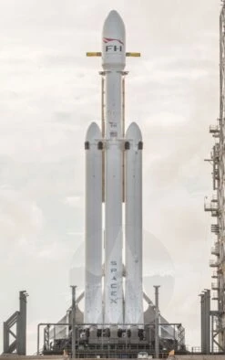 Falcon Heavy -Toy Creative Parts Store 5c13ed91335b8d71a4eb841ad5bf1518.image .439x700