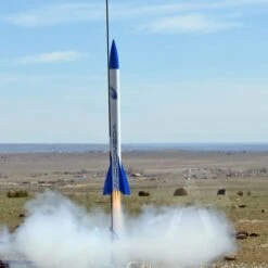 Klima Andromeda Cluster Rocket -Toy Creative Parts Store 6a728b02638b700b70454e112bb6dc29.image .700x700